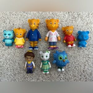 Daniel Tiger Figurine Set
